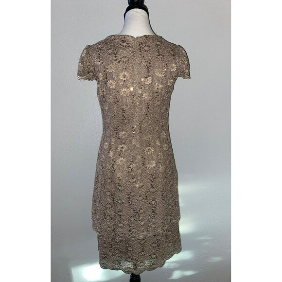 Alex Evenings Sequin Lace Sheath Dress Gold/Tan Cap Sleeve Size 6 - Picture 2 of 6